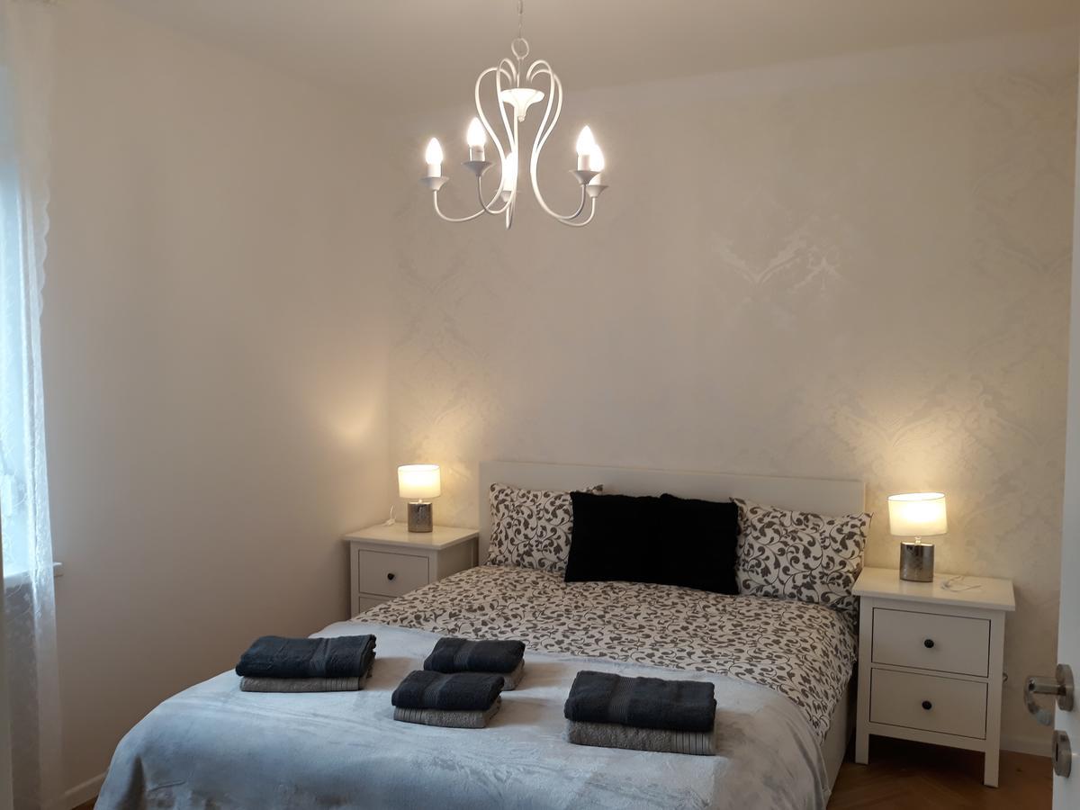 2 Bedroom City Center Apartment 카토비체 외부 사진
